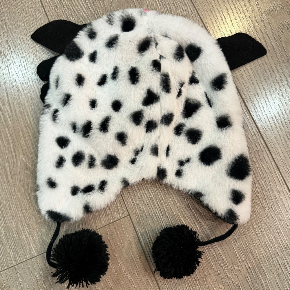 Dalmatian Dog Hat and Gloves Set White Black Faux Fur Kids OS - Picture 3 of 3